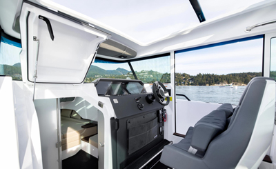 AXOPAR 37 XC Cross Cabin - AB Lease Yacht Charter Belgium Croatia