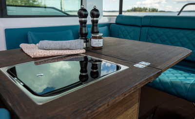 AXOPAR 37 XC Cross Cabin - AB Lease Yacht Charter Belgium Croatia