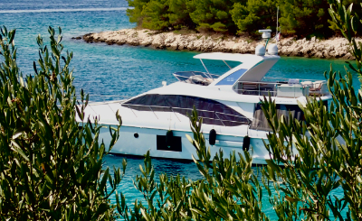 Azimut 55 Fly Dream Catcher - AB Yacht Charter Belgium