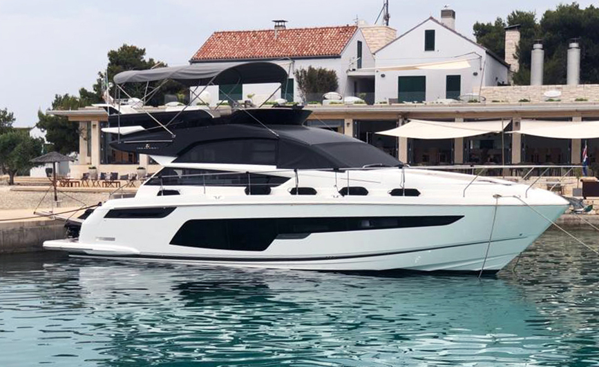 FAIRLINE Squadron 50 Get Lucky te Sibenik - AB Yacht Charter Belgium